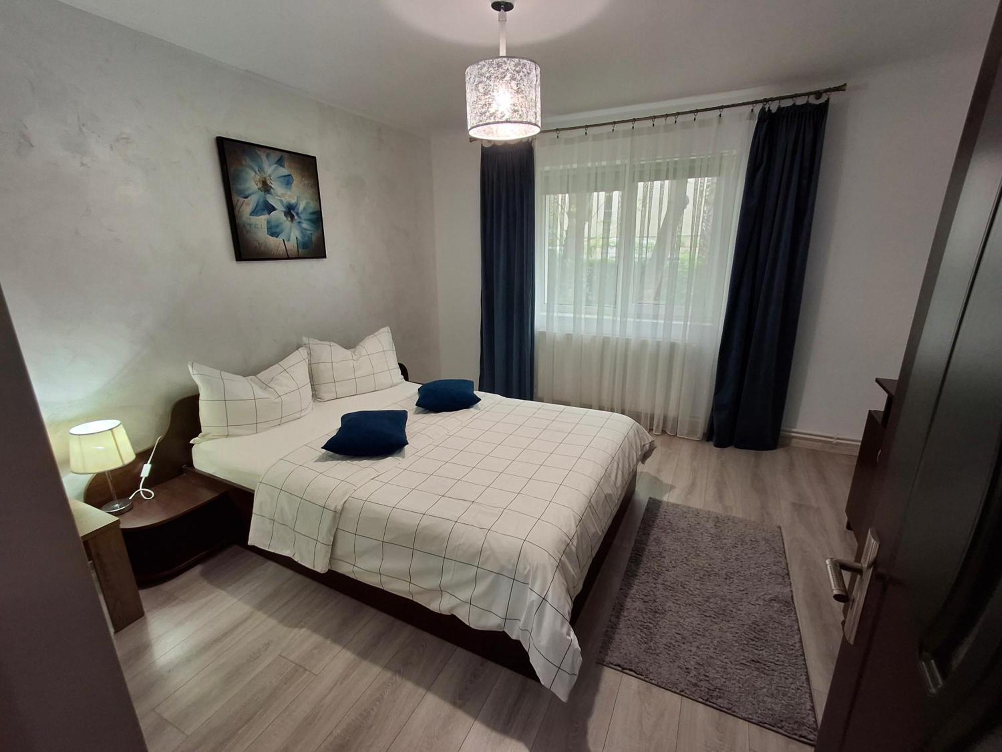 Apartament Claudia Deva Eksteriør bilde