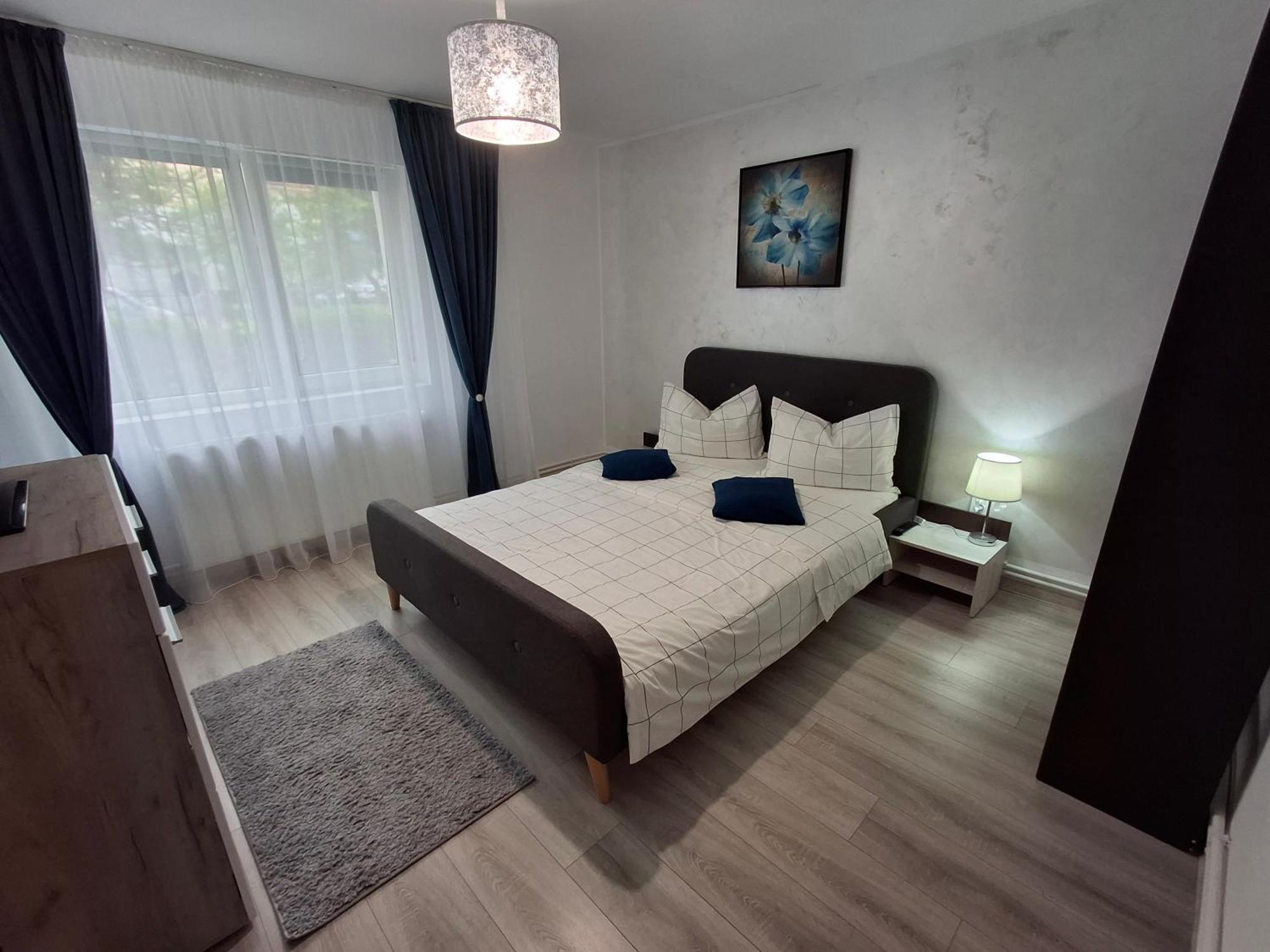 Apartament Claudia Deva Eksteriør bilde