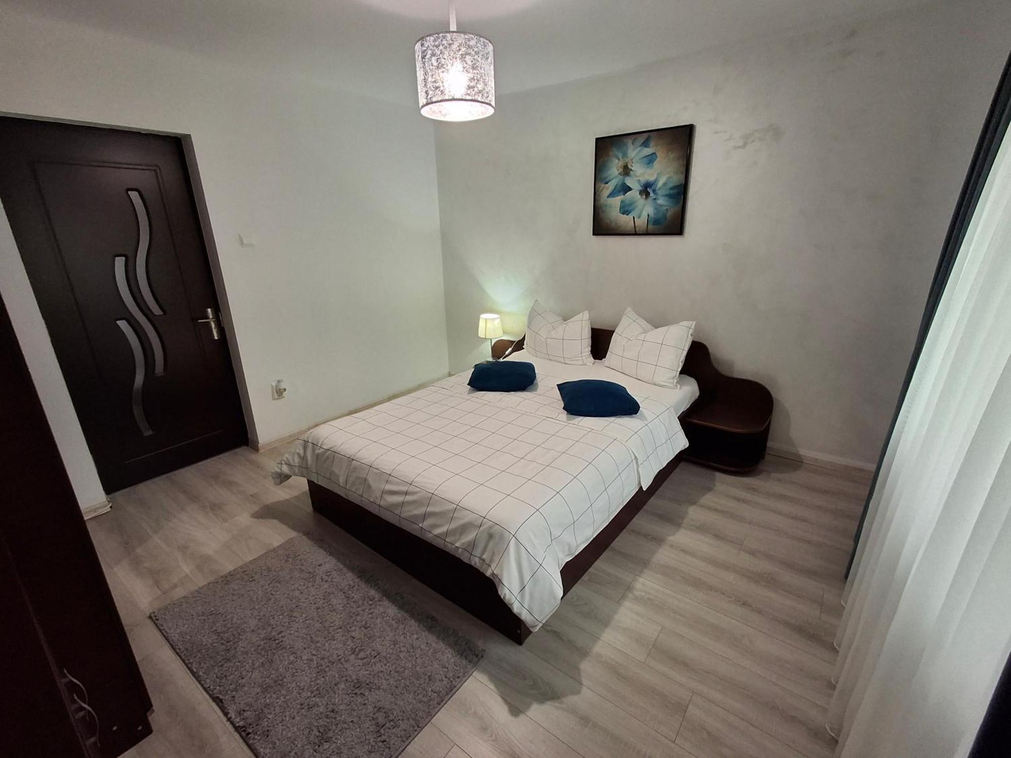 Apartament Claudia Deva Eksteriør bilde