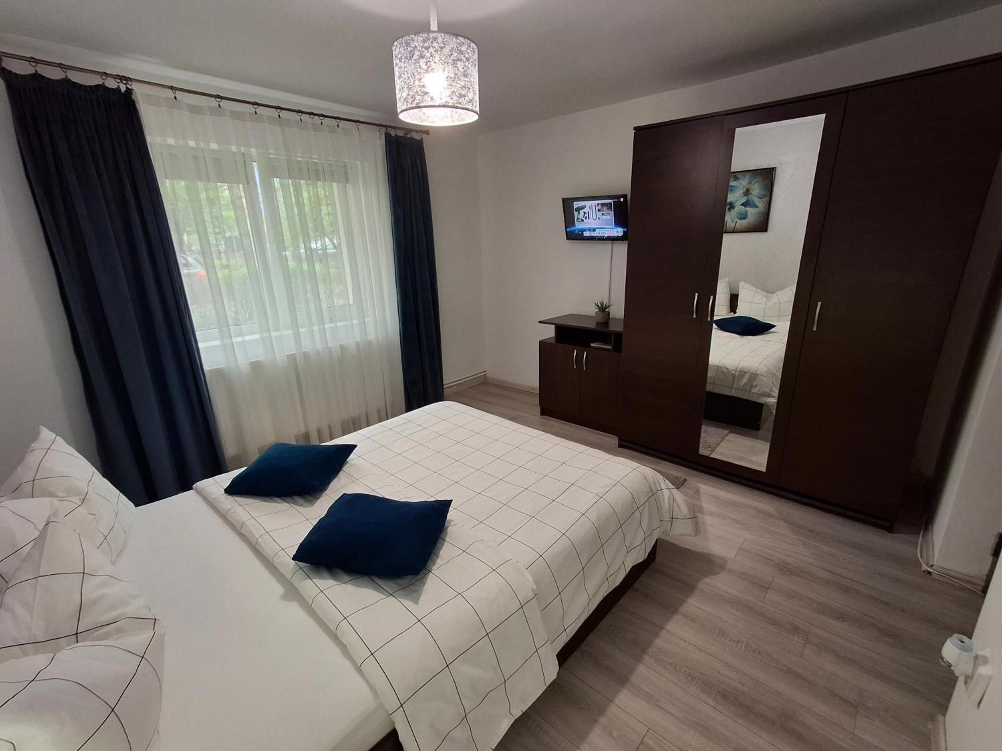 Apartament Claudia Deva Eksteriør bilde