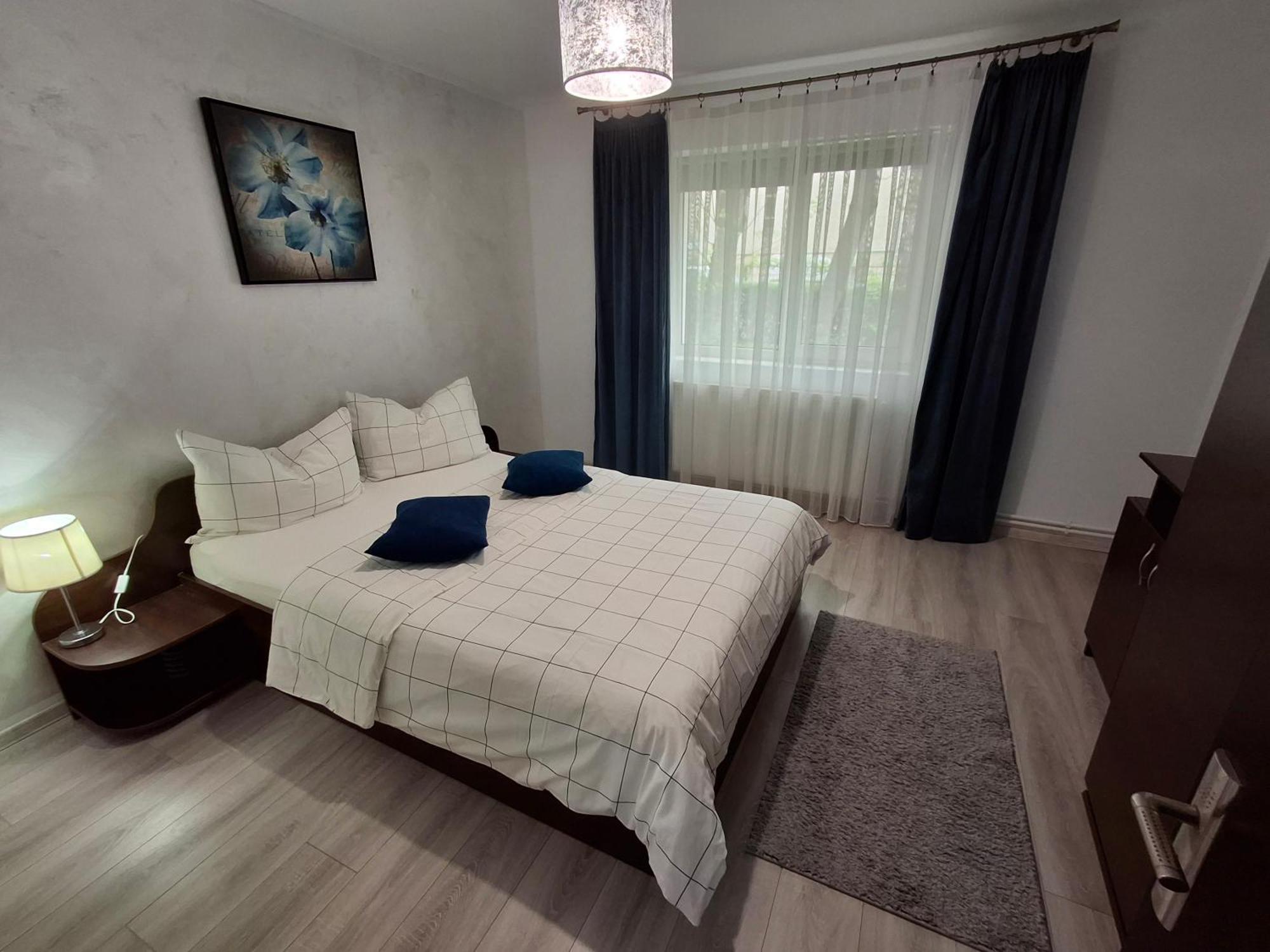 Apartament Claudia Deva Eksteriør bilde