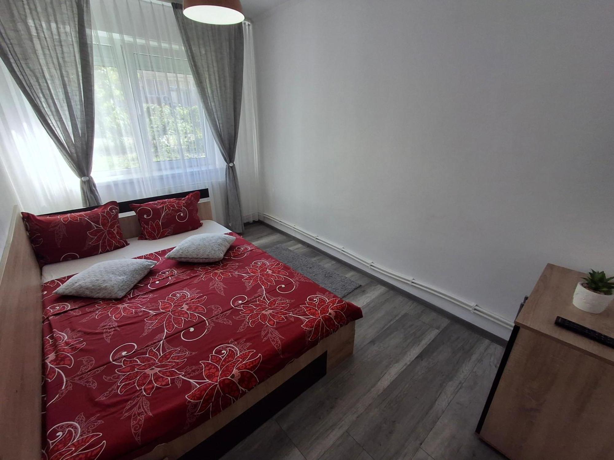 Apartament Claudia Deva Eksteriør bilde